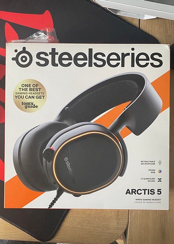 Diğer SteelSeries Arctis 5 Siyah Oyuncu Kulaklığı