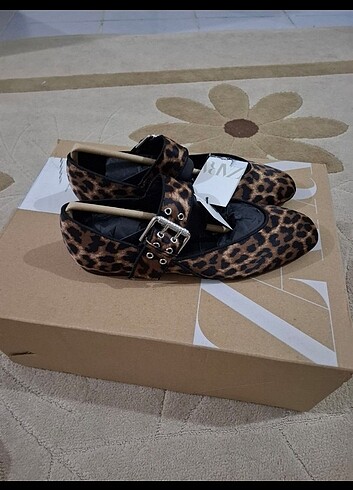 39 Beden kahverengi Renk Zara leopar babet 