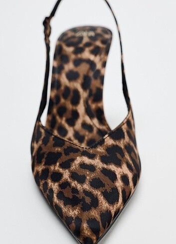 35 Beden Zara leopar topuklu ayakkabı