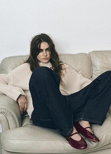 38 Beden Zara bordo patent babet
