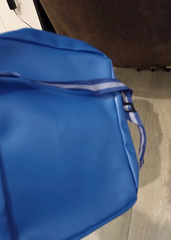 Parlak Mavi Çocuk Çantası - Görsel 3