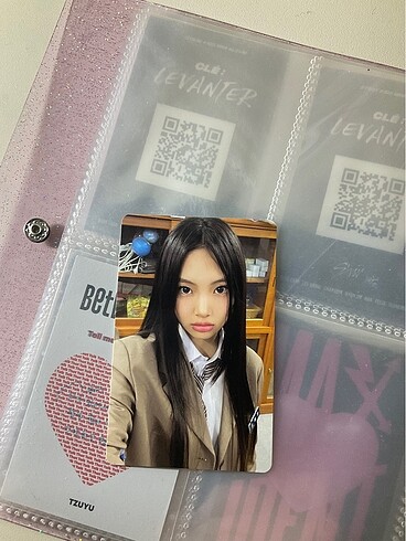 Hyein Photocard