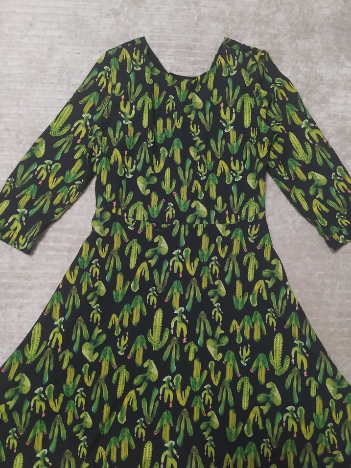 Trendyol kaktüslü Elbise - Görsel 2
