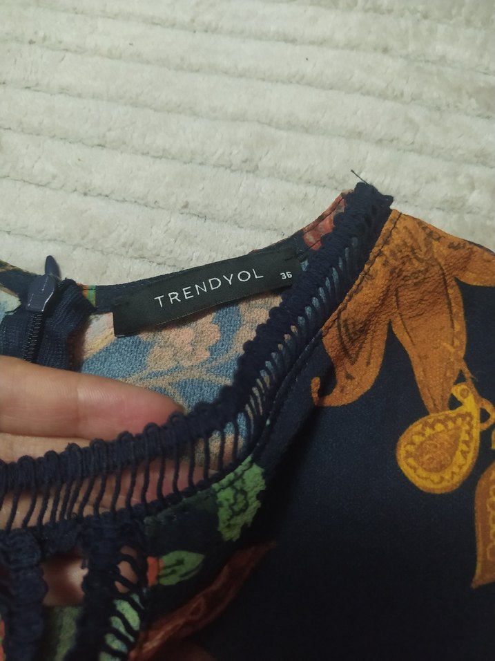 trendyol Volanlı Elbise - Görsel 2