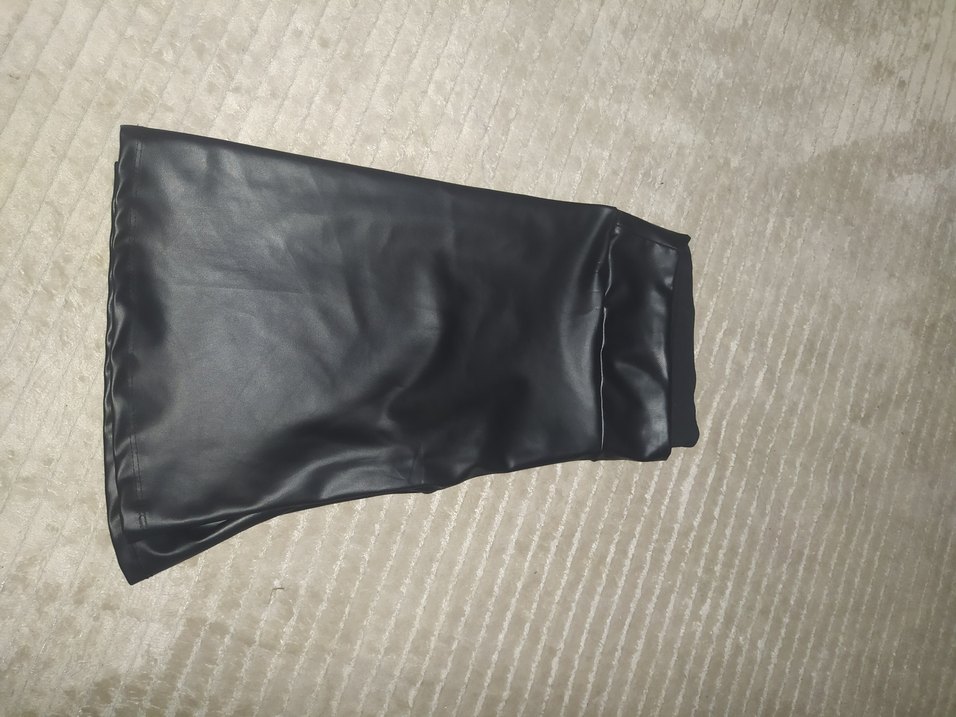 Kadın Siyah Deri Mini Şort - Görsel 5