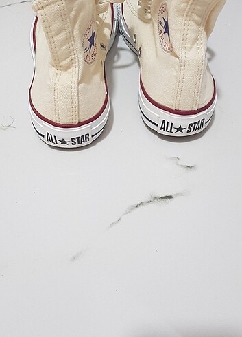36 Beden beyaz Renk Converse Ayakkabı