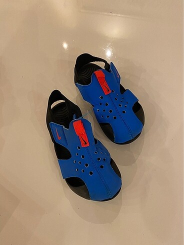 25 Numara Nike sandalet