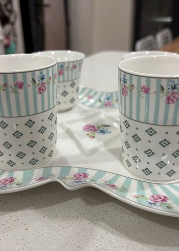 Pastel Çiçek Desenli Beyaz Porselen Fincan seti, - Görsel 2