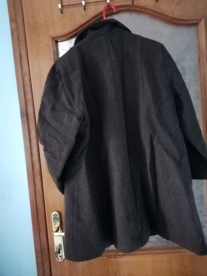 Düğmeli Kahverengi Kaban - Görsel 2