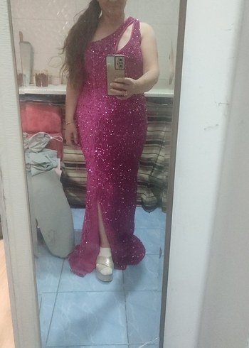 Pullu Pembe Uzun Abiye Elbise