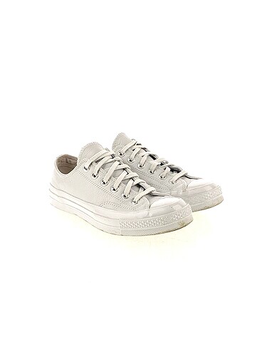 Converse Converse Spor Ayakkabı %70 İndirimli.
