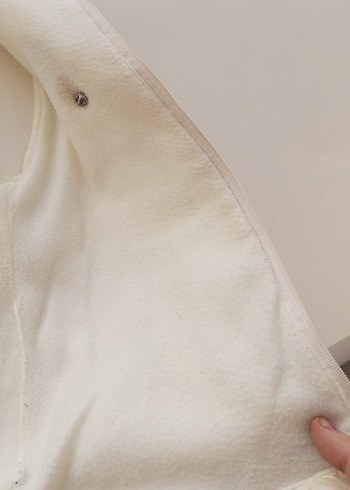 Kız Çocuk Beyaz Nakışlı Fermuarlı Yelek - Görsel 6