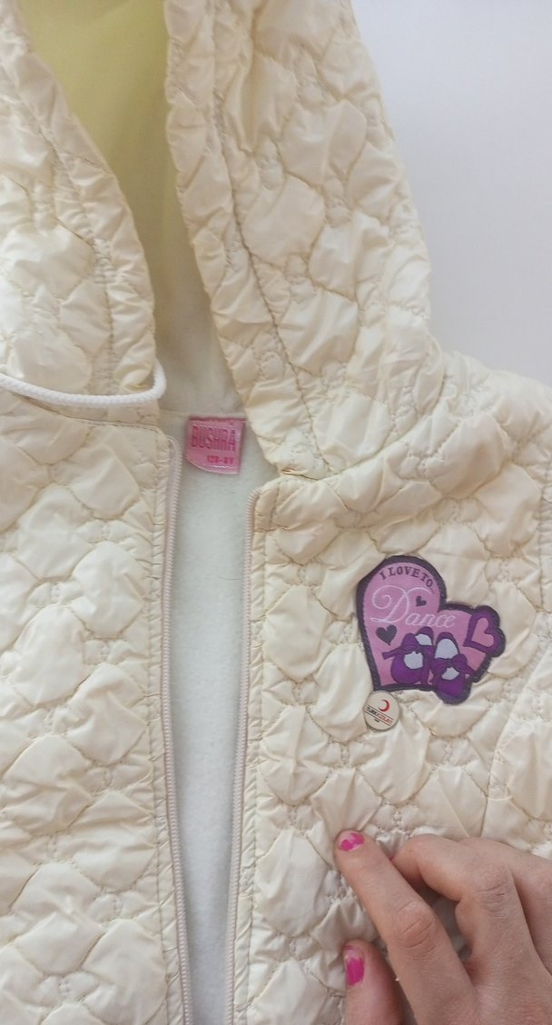 Kız Çocuk Beyaz Nakışlı Fermuarlı Yelek - Görsel 5