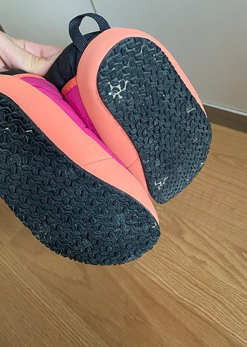 The Nort face ev botu - Görsel 4