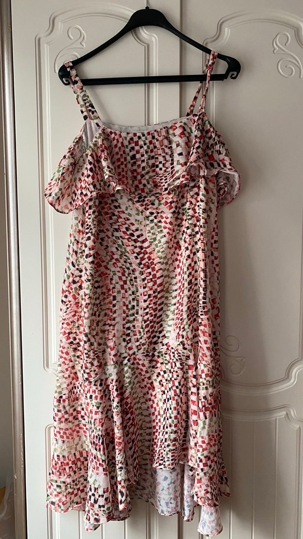 Midi kare desenli elbise - Görsel 2