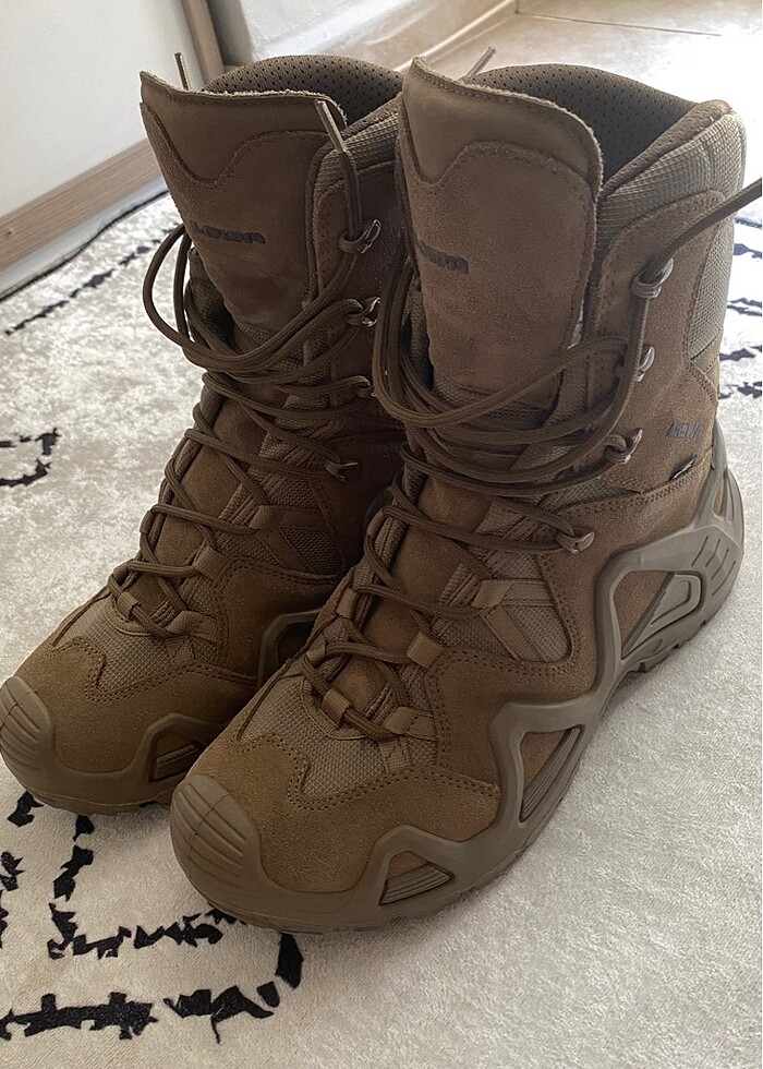 Orjinal lowa bot 43,5 numara - Görsel 2