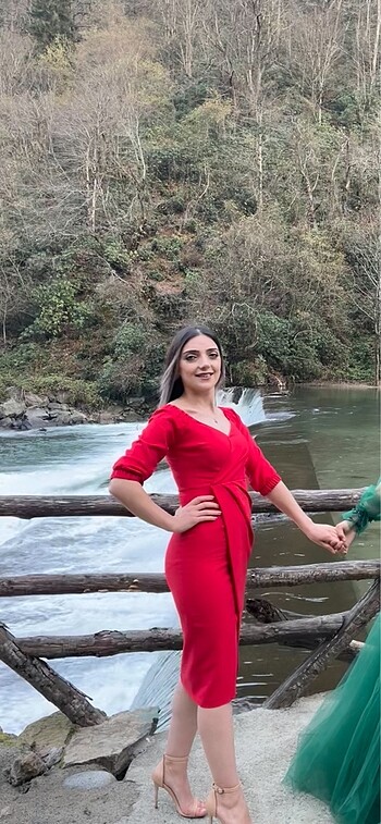 Trendyol & Milla Kırmızı kalem elbise