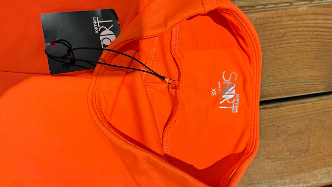 Turuncu Parlak Kadın Bermuda Şort - Görsel 3