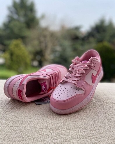 Nike Nike Dunk pembe seri????