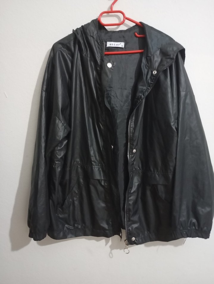 kadın siyah yağmurluk - Görsel 2