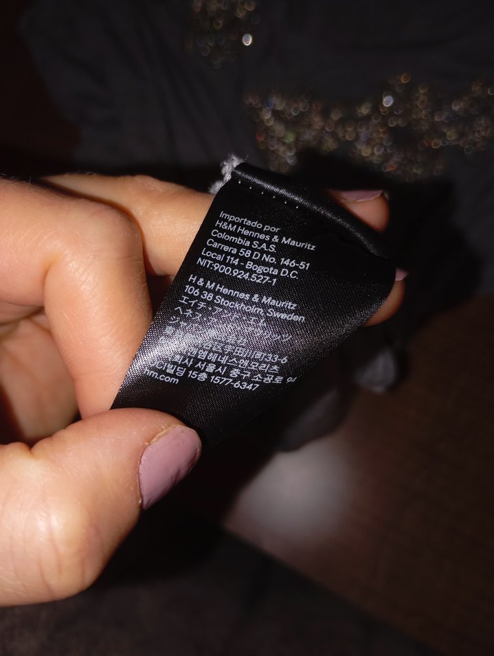 h&m yakası taşlı tişört - Görsel 4