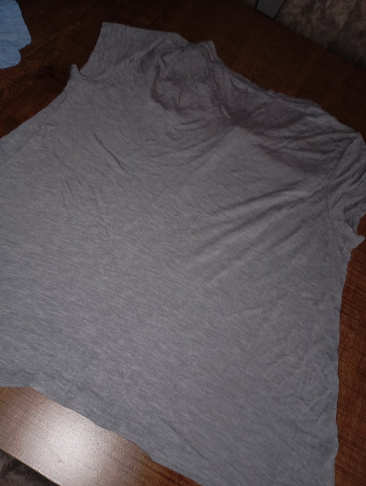 h&m yakası taşlı tişört - Görsel 3