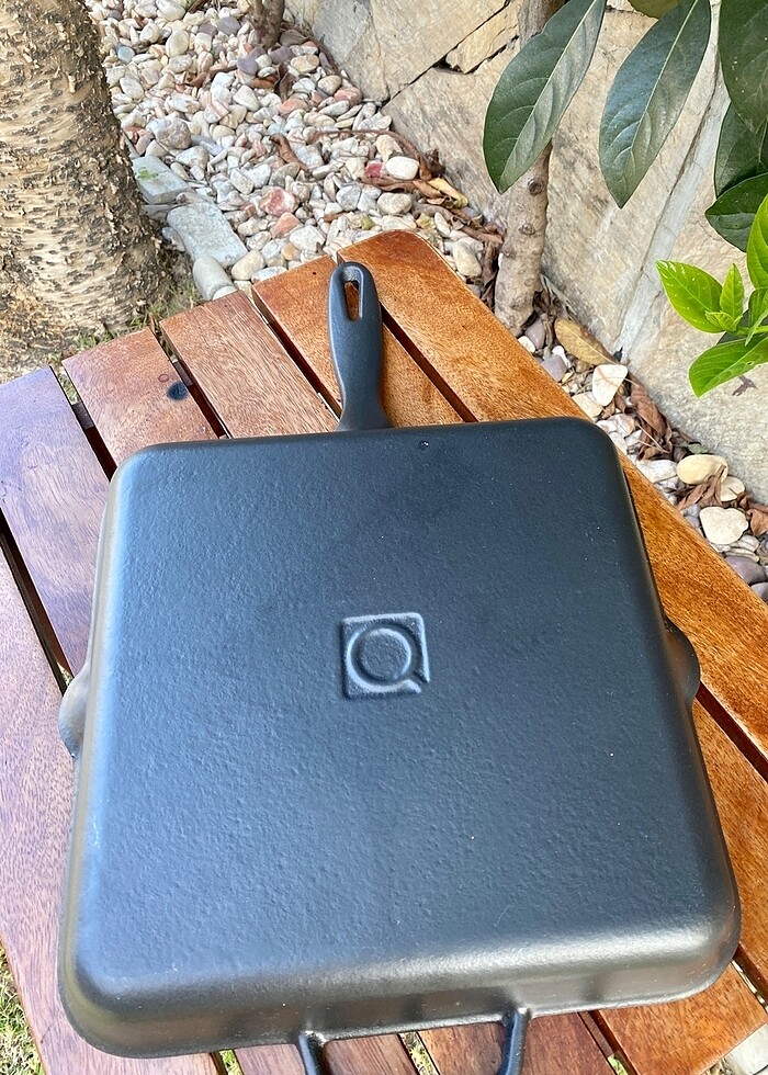 Hecha Demir Döküm 28 cm Kare Izgara Tava Mat Siyah - Görsel 4