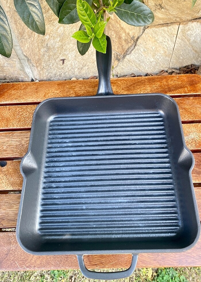 Hecha Demir Döküm 28 cm Kare Izgara Tava Mat Siyah - Görsel 3