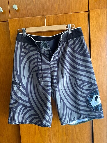 Quiksilver 16-17 Yaş