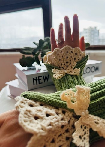 Yeşil Örgü Kadın Eldiveni Dantel Detaylı - Görsel 3