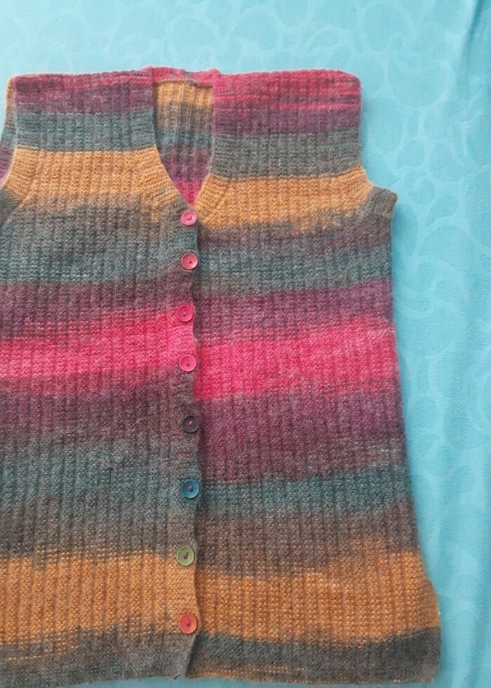 Çeyizlik el örgüsü yelek - Görsel 4