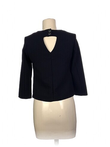 32 Beden PreLoved Bluz %70 İndirimli.