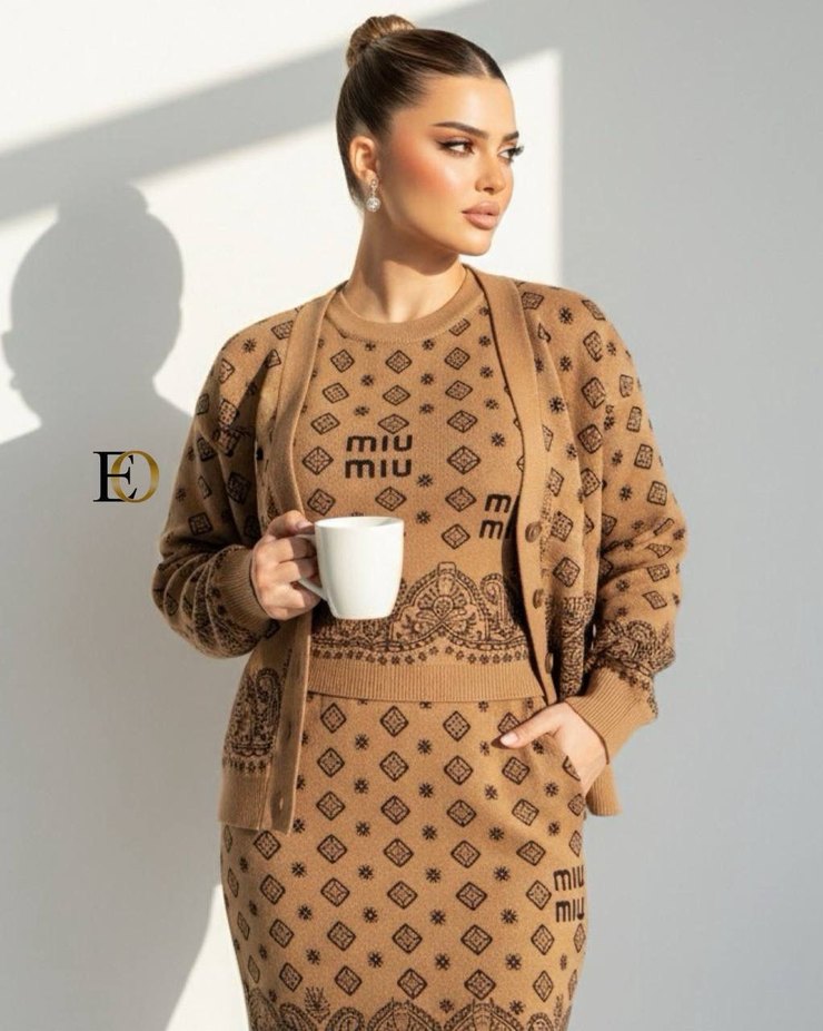 Siyah Etnik Desenli Mini Triko Takım - Görsel 3