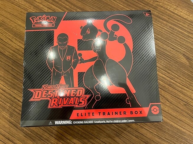  Beden Renk Pokemon Destined Rivals ETB