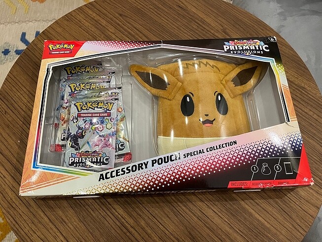 Pokemon Prismatic Evolution Pouch Collection