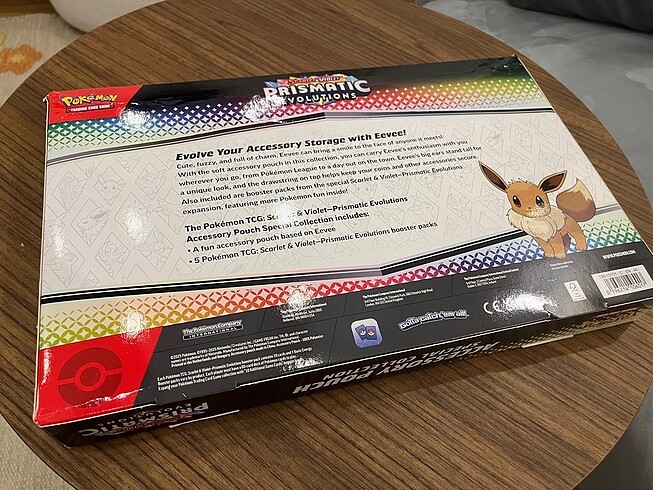  Beden Pokemon Prismatic Evolution Pouch Collection