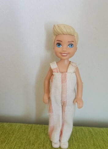 Barbie Chelsea bebek 