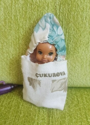 Beden Barbie Skipper mini bebek