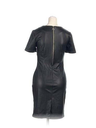 36 Beden PreLoved Kalem Elbise %70 İndirimli.