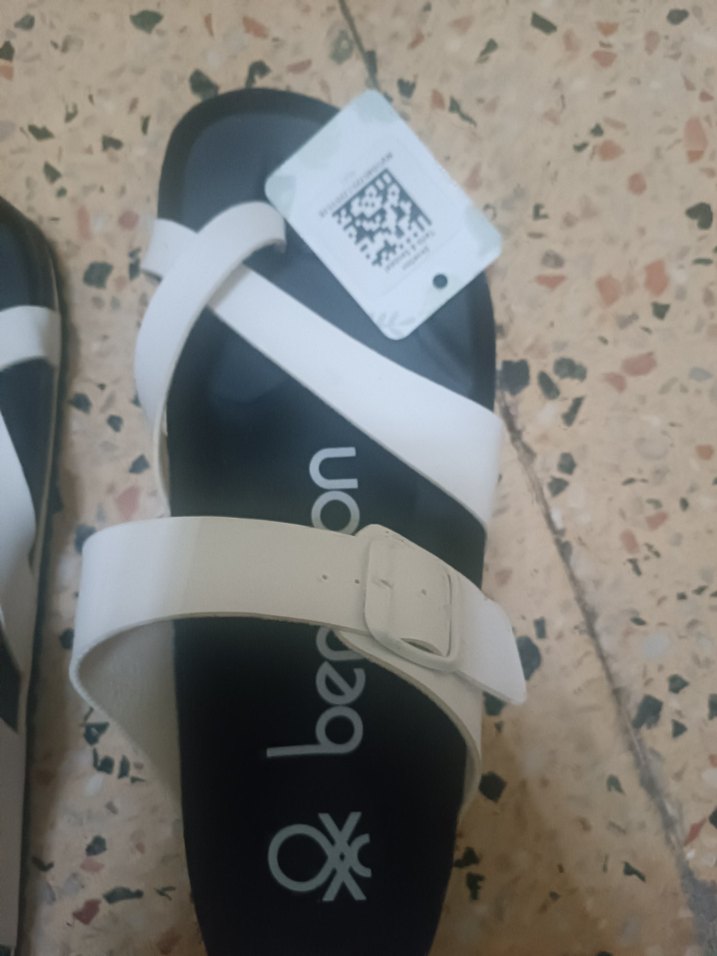 Benetton erkek terlik 44 - Görsel 3