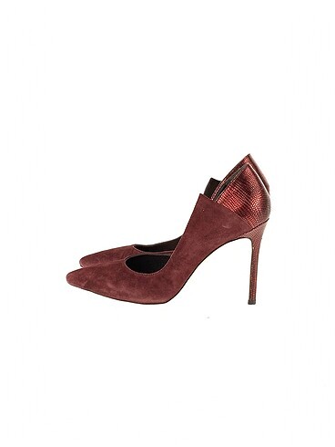 Hotiç Stiletto %70 İndirimli.