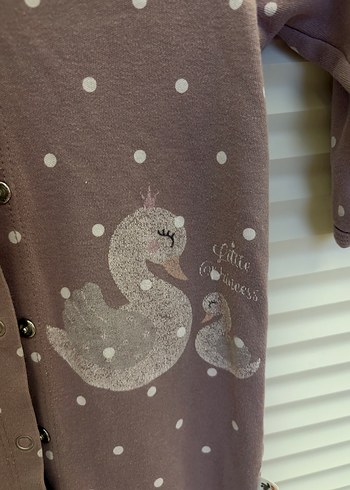 Düğmeli Mor Puantiyeli Kız Bebek Tulum - Görsel 2