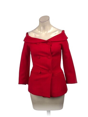 Zara Blazer %70 İndirimli.