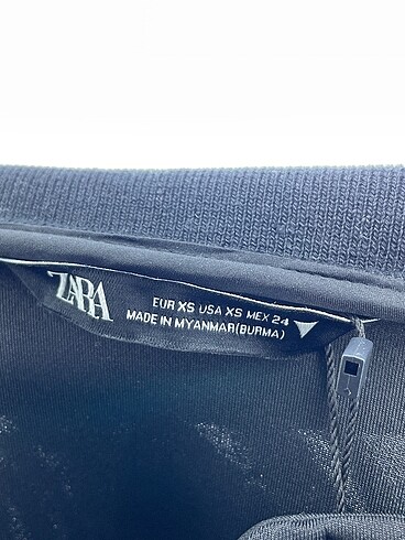 xs Beden siyah Renk Zara Blazer %70 İndirimli.