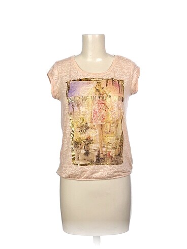 Colin's T-shirt %70 İndirimli.