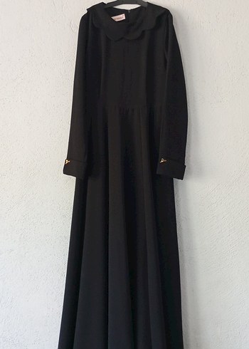 Uzun Siyah Kumaş Elbise
