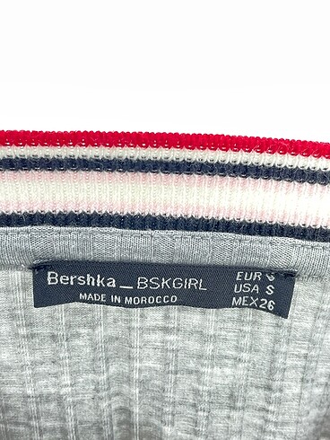 s Beden gri Renk Bershka T-shirt %70 İndirimli.