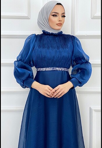 2 kere giyilmiş abiye