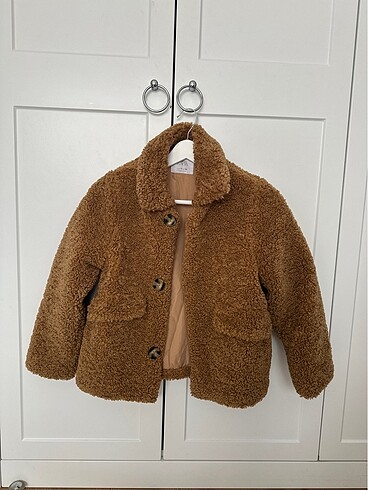 Zara on yaş kız çocuk montu ( suni yün kaban)