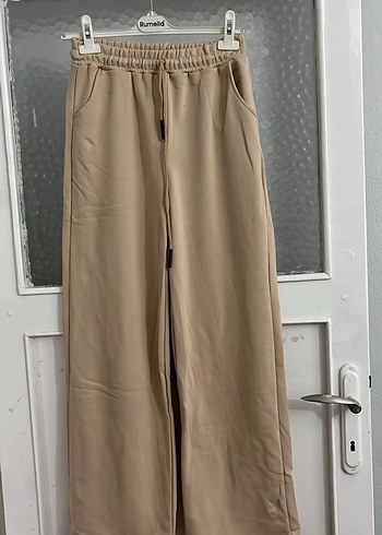 Bej Rahat Kesim Kadın Kumaş Pantolon